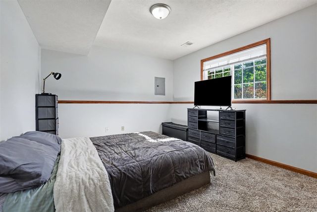 13955 Pine Lake Avenue, Cedar Springs, MI 49319