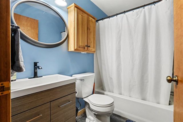 13955 Pine Lake Avenue, Cedar Springs, MI 49319