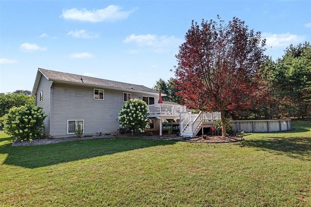13955 Pine Lake Avenue, Cedar Springs, MI 49319