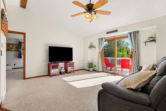 13955 Pine Lake Avenue, Cedar Springs, MI 49319