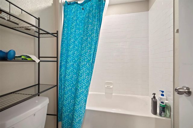 5430 BLUE AZURE DRIVE, Wimauma, FL 33598