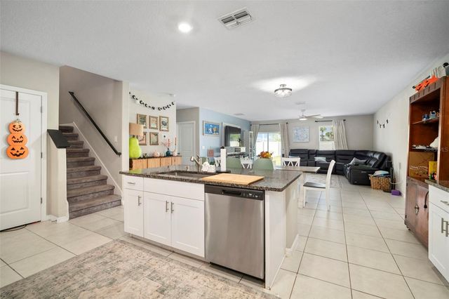 5430 BLUE AZURE DRIVE, Wimauma, FL 33598