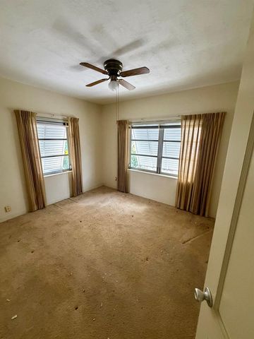 1228 NE 13TH Avenue, Fort Lauderdale, FL 33304