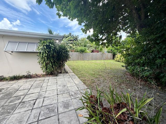 1228 NE 13TH Avenue, Fort Lauderdale, FL 33304