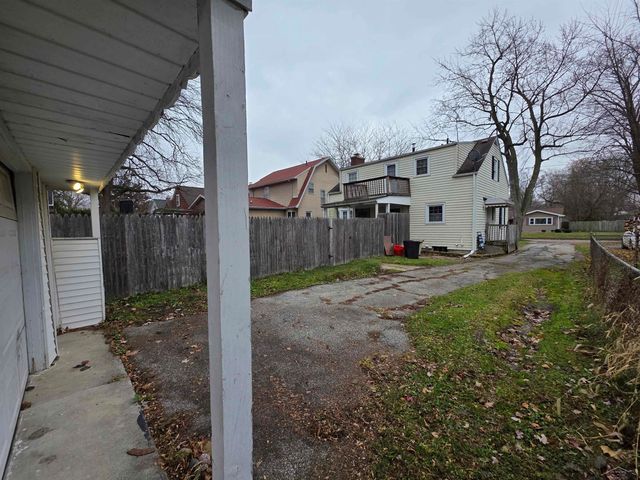 267 Lockwood Street, Saginaw, MI 48602