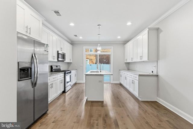 1752 N 27TH ST, Philadelphia, PA 19121