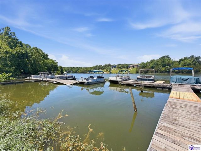 17 Bittersweet Place, Brandenburg, KY 40108