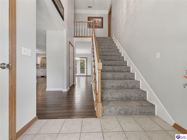 17 Bittersweet Place, Brandenburg, KY 40108