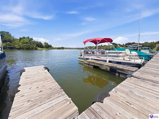 17 Bittersweet Place, Brandenburg, KY 40108