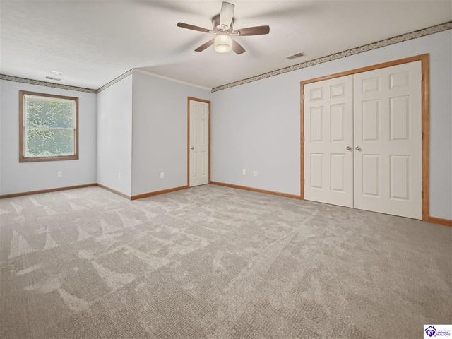 17 Bittersweet Place, Brandenburg, KY 40108
