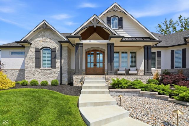 4025 Pitscottie Court, Bargersville, IN 46106