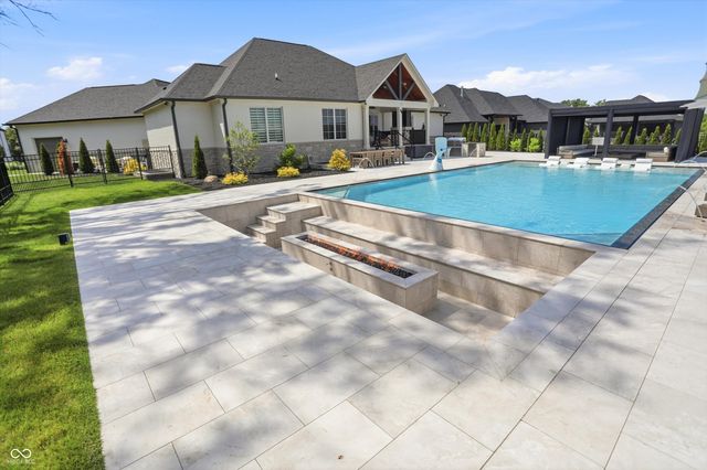 4025 Pitscottie Court, Bargersville, IN 46106