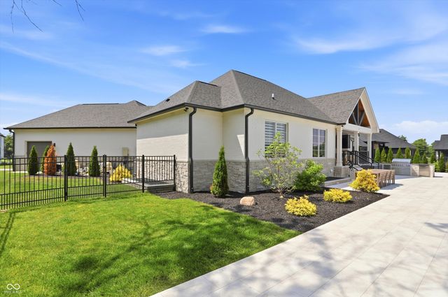 4025 Pitscottie Court, Bargersville, IN 46106