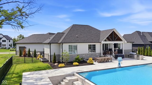 4025 Pitscottie Court, Bargersville, IN 46106