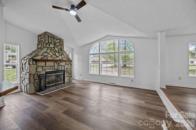117 Clove Lane, Statesville, NC 28677