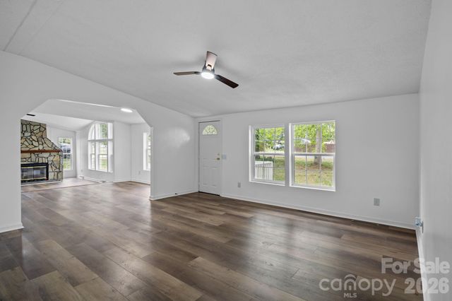 117 Clove Lane, Statesville, NC 28677