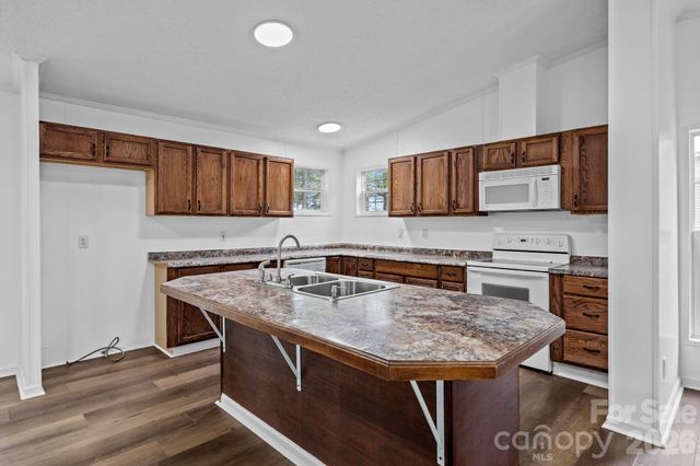 117 Clove Lane, Statesville, NC 28677