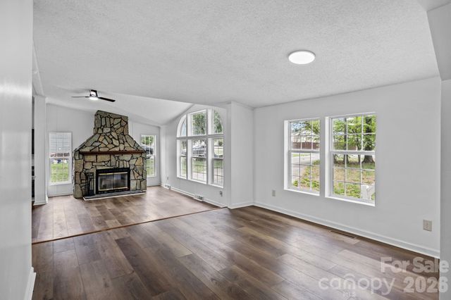 117 Clove Lane, Statesville, NC 28677