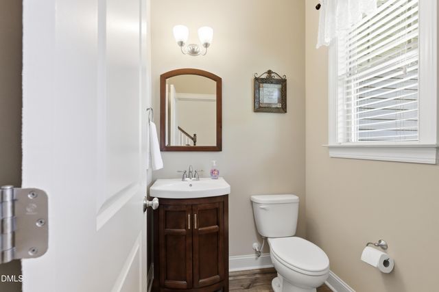 15 Buttonwood Court, Youngsville, NC 27596