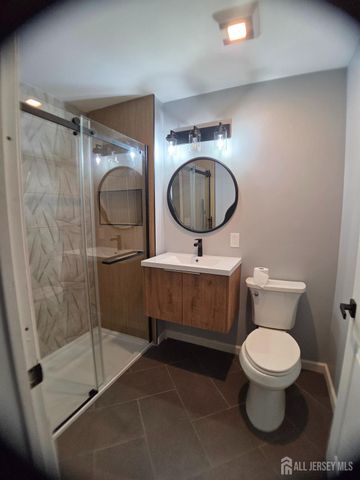 358 Rector Street 321, Perth Amboy, NJ 08861