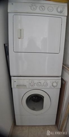 358 Rector Street 321, Perth Amboy, NJ 08861