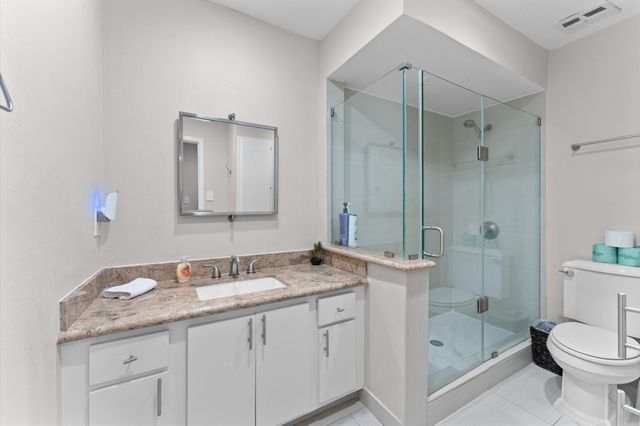3804 Lake Street, Houston, TX 77098