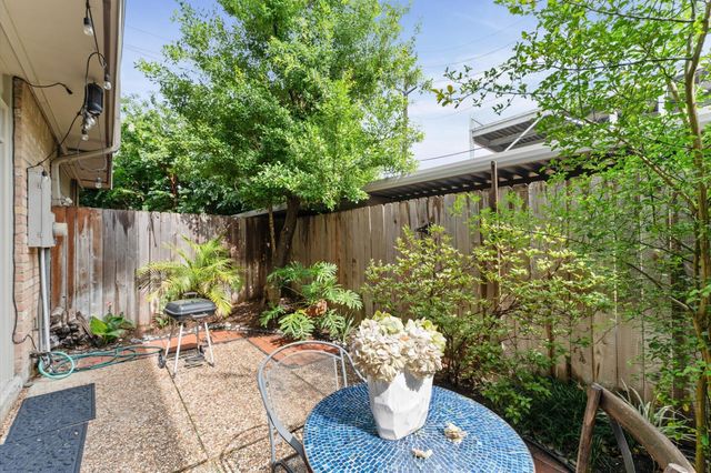 3804 Lake Street, Houston, TX 77098