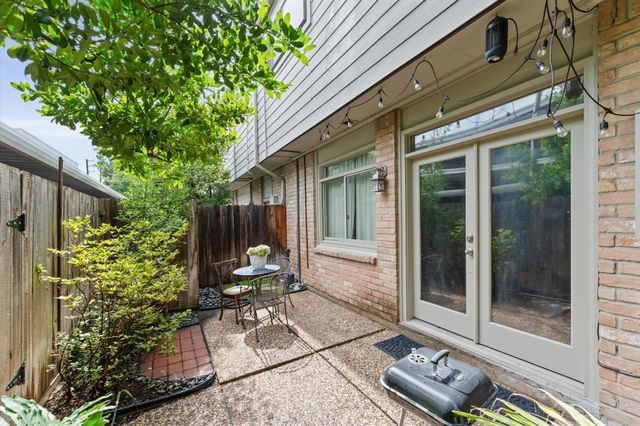 3804 Lake Street, Houston, TX 77098