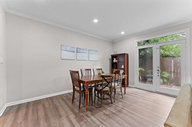 3804 Lake Street, Houston, TX 77098
