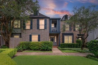 3804 Lake Street, Houston, TX 77098