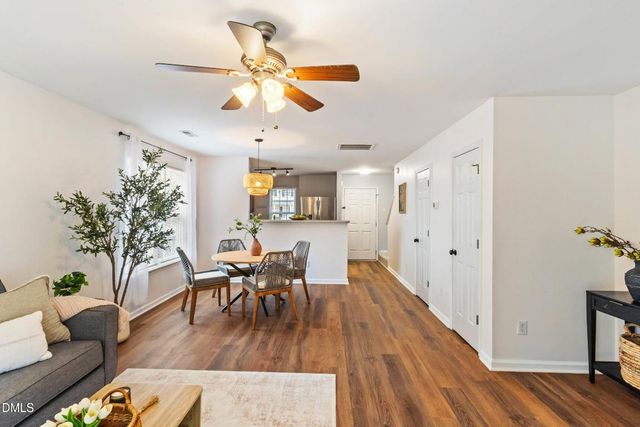 907 Savin Landing, Knightdale, NC 27545