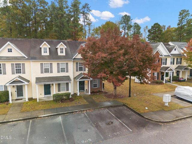 907 Savin Landing, Knightdale, NC 27545