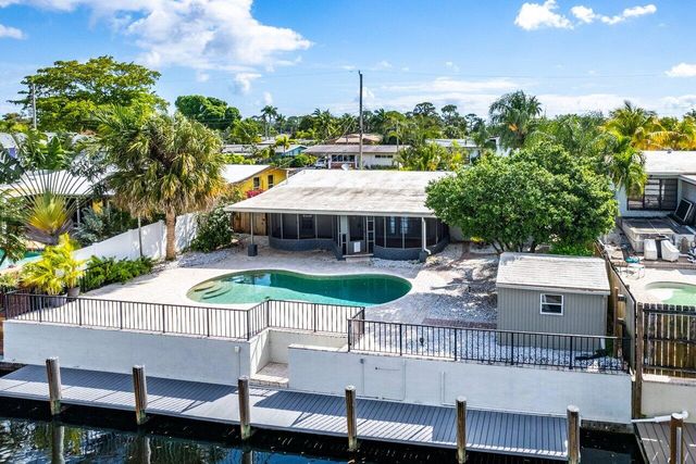 2431 Key Largo Lane, Fort Lauderdale, FL 33312