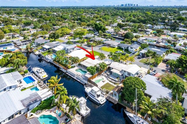2431 Key Largo Lane, Fort Lauderdale, FL 33312