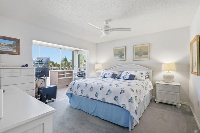 414 CERROMAR CIRCLE S 249, Venice, FL 34293