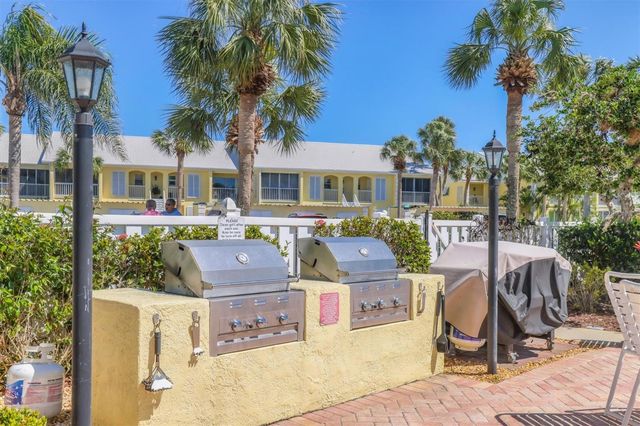 414 CERROMAR CIRCLE S 249, Venice, FL 34293