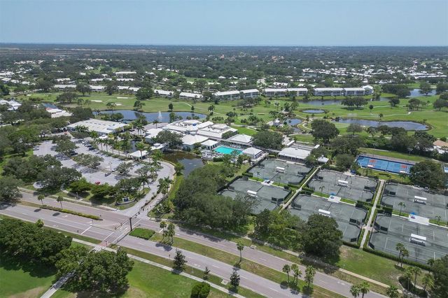 414 CERROMAR CIRCLE S 249, Venice, FL 34293