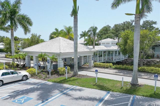 414 CERROMAR CIRCLE S 249, Venice, FL 34293