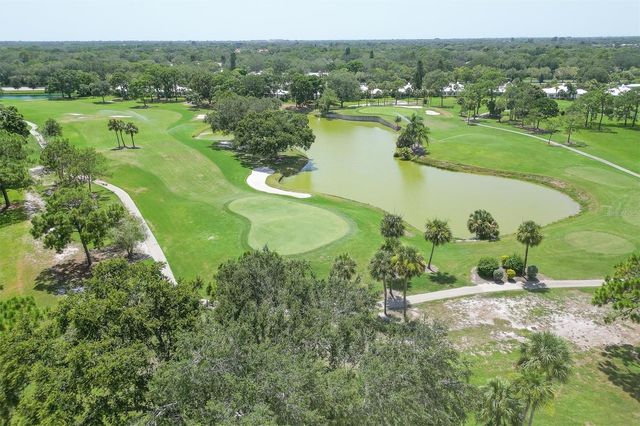 414 CERROMAR CIRCLE S 249, Venice, FL 34293