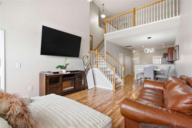 1984 Hoods Fort Circle, Kennesaw, GA 30144