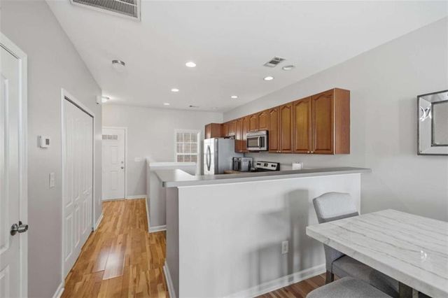 1984 Hoods Fort Circle, Kennesaw, GA 30144