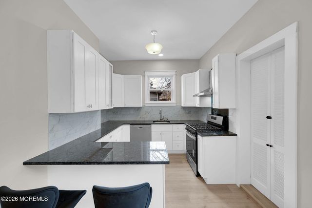 37 Beacon Boulevard, Keansburg, NJ 07734