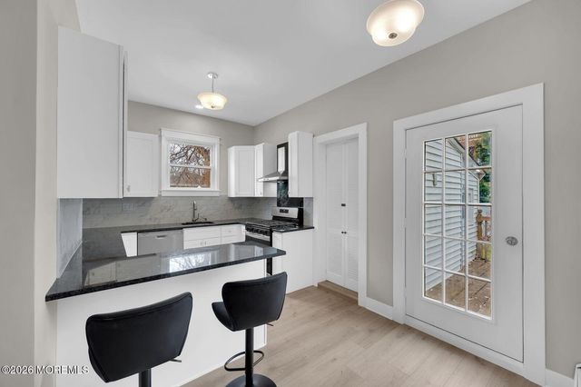 37 Beacon Boulevard, Keansburg, NJ 07734