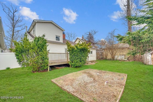 37 Beacon Boulevard, Keansburg, NJ 07734