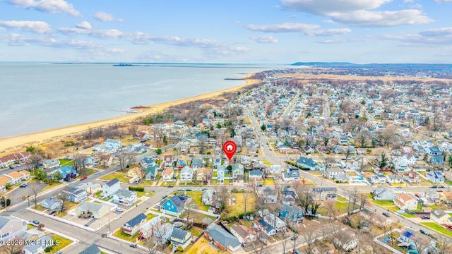 37 Beacon Boulevard, Keansburg, NJ 07734