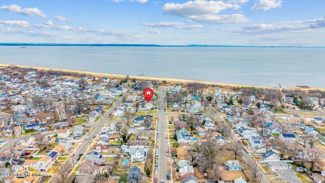 37 Beacon Boulevard, Keansburg, NJ 07734