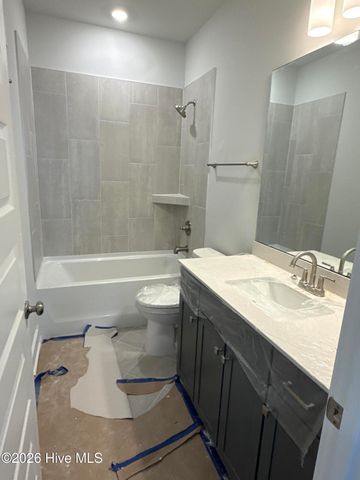 6711 Fellowship Drive, Leland, NC 28451