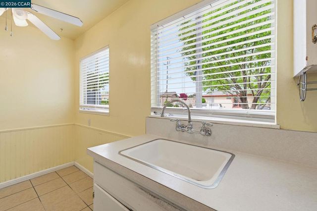 3971 San Juan Dr, Pittsburg, CA 94565