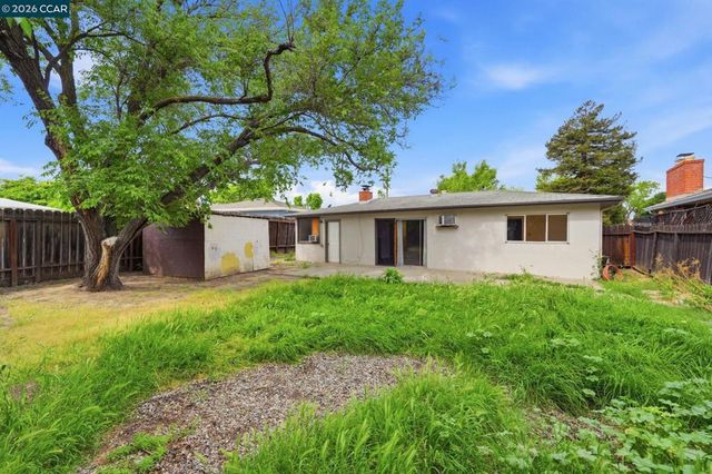 3971 San Juan Dr, Pittsburg, CA 94565