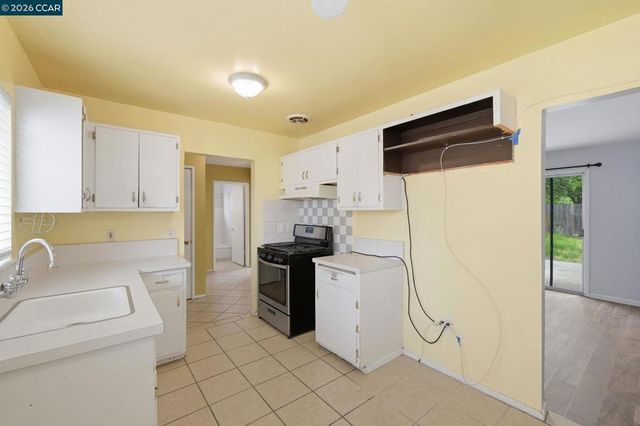 3971 San Juan Dr, Pittsburg, CA 94565